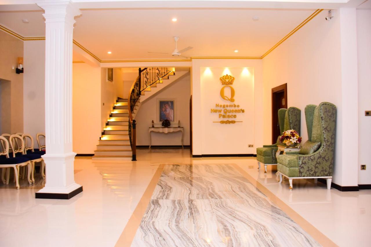 Negombo New Queen'S Palace ภายนอก รูปภาพ