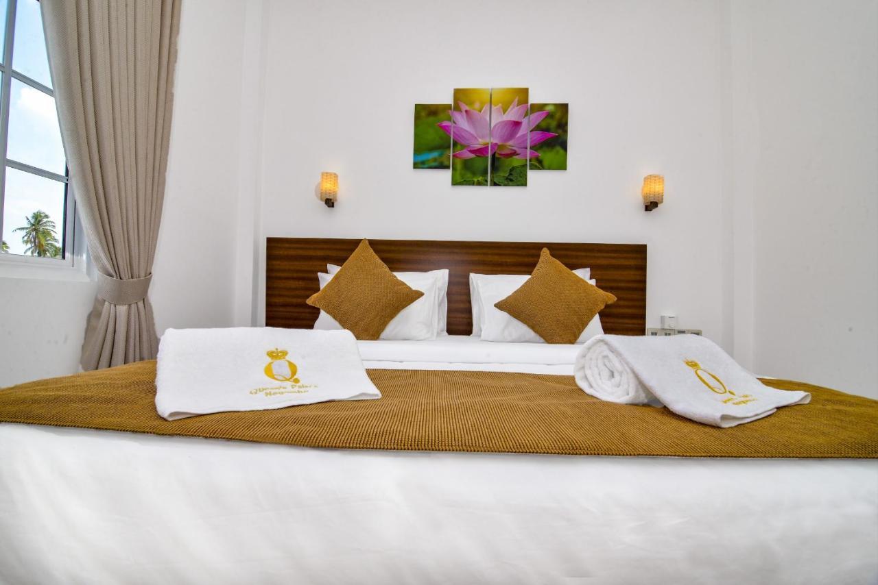 Negombo New Queen'S Palace ภายนอก รูปภาพ